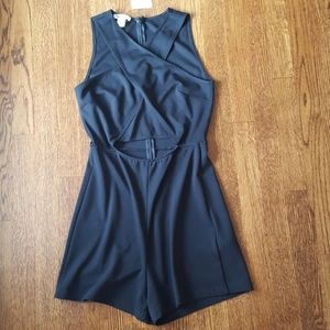 NWT Silence & Noise Black Romper Size Medium